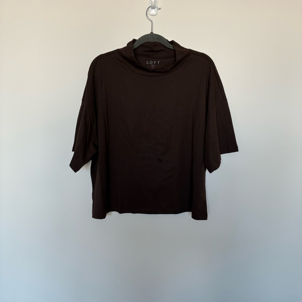 LOFT brown Mock Neck Short Sleeve Top